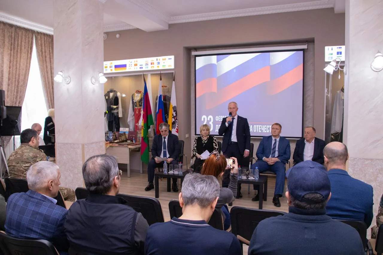 В Краснодарском крае поздравили защитников Отечества